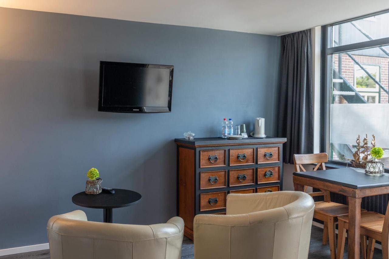 Hotel-Restaurant Loodsmans Welvaren Bv デン・ホールン エクステリア 写真