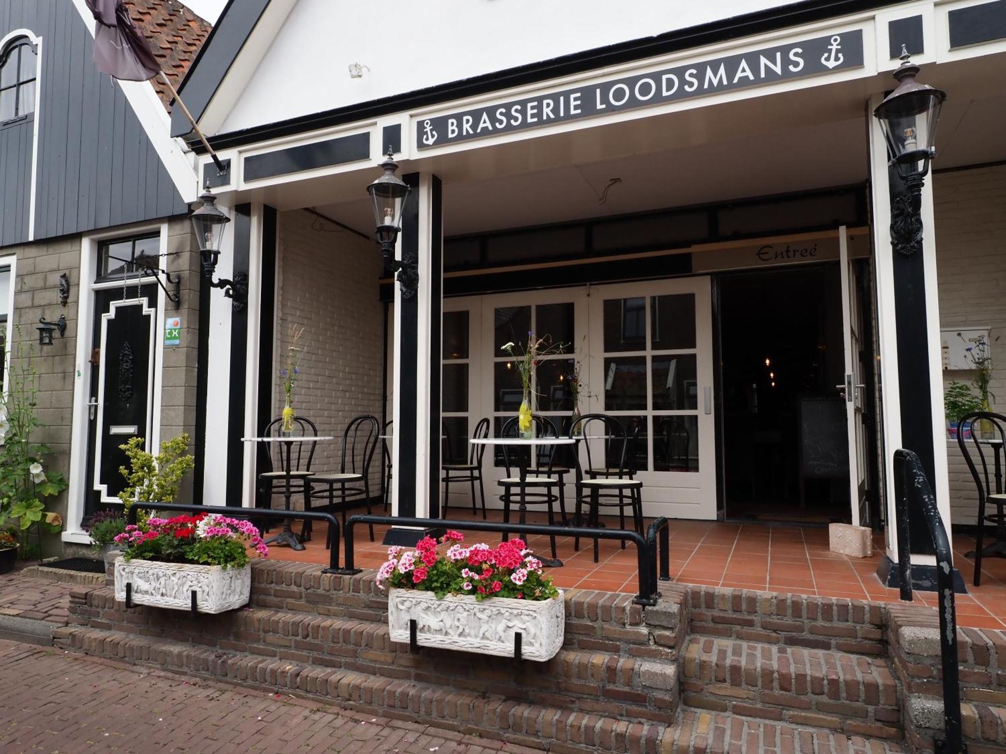 Hotel-Restaurant Loodsmans Welvaren Bv デン・ホールン エクステリア 写真